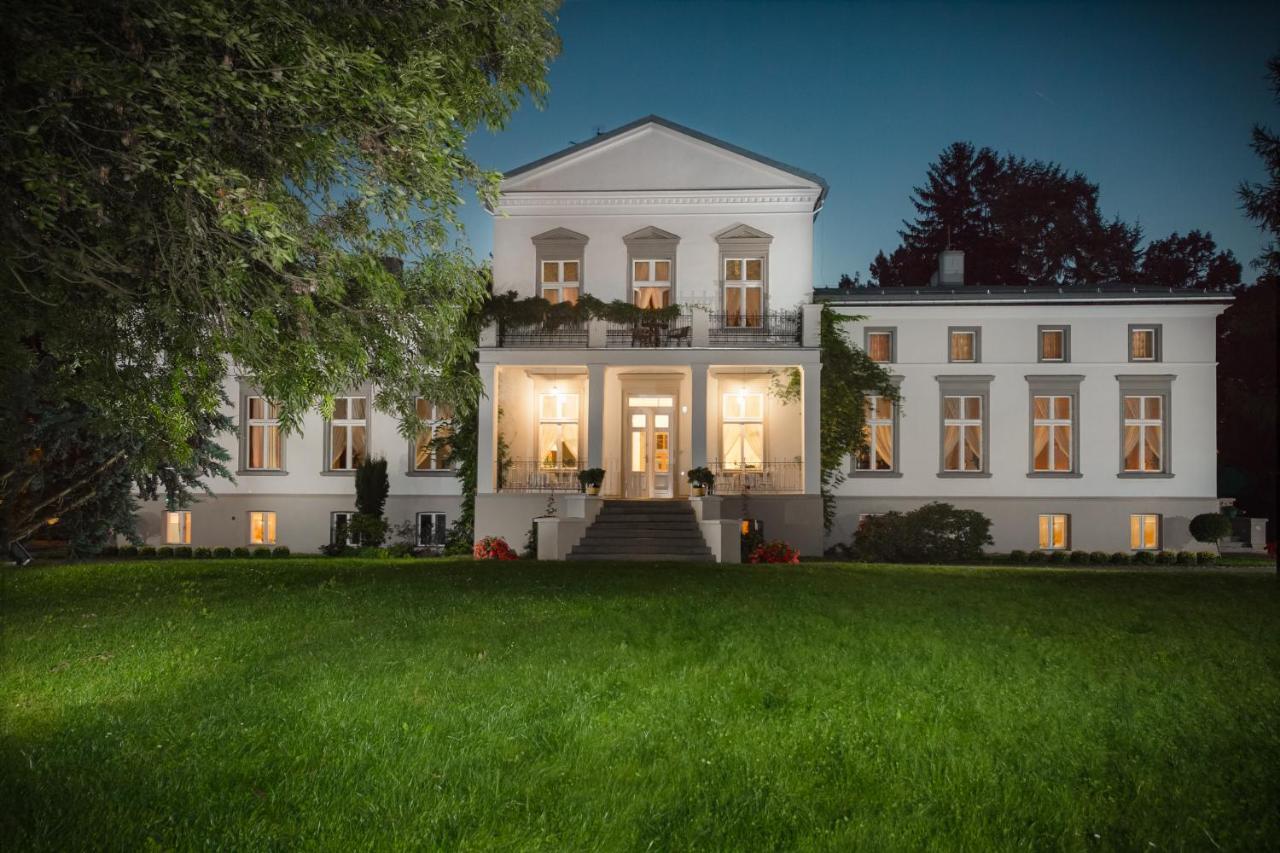 Villa Dwór Podstolice Exterior foto