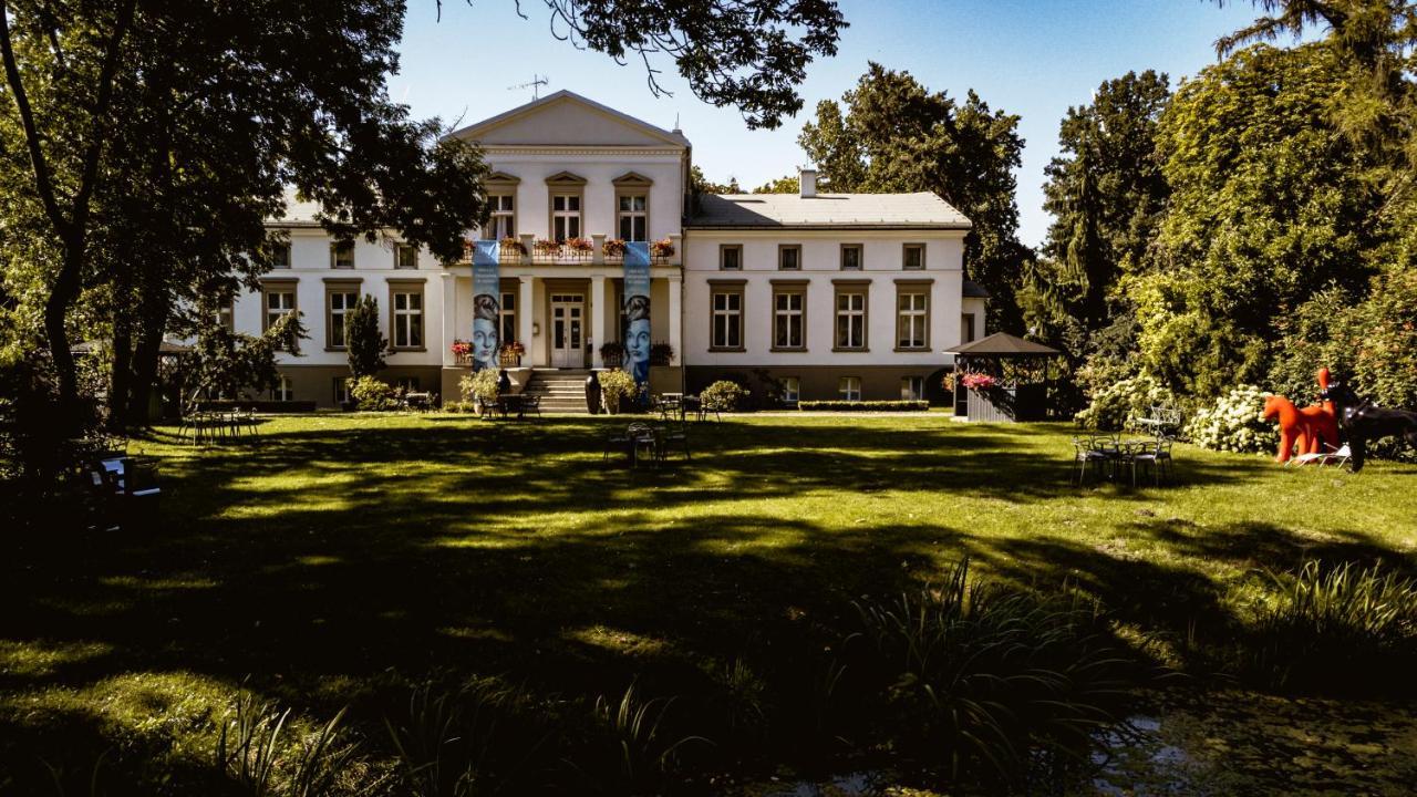 Villa Dwór Podstolice Exterior foto