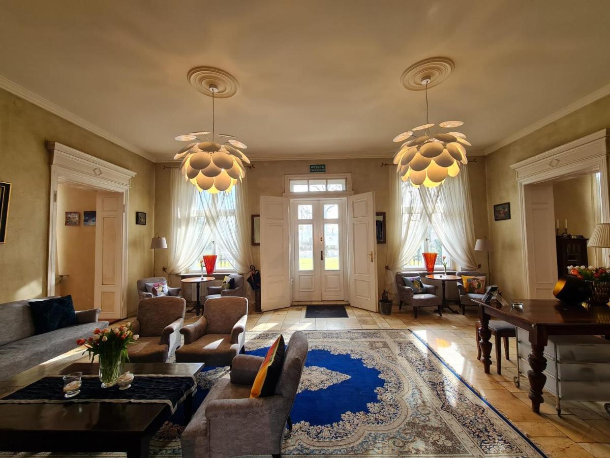 Villa Dwór Podstolice Exterior foto